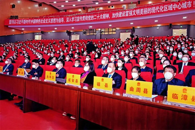 人民代表大會(huì)常務(wù)委員會(huì)從我公司購(gòu)買板藍(lán)根顆粒20000包